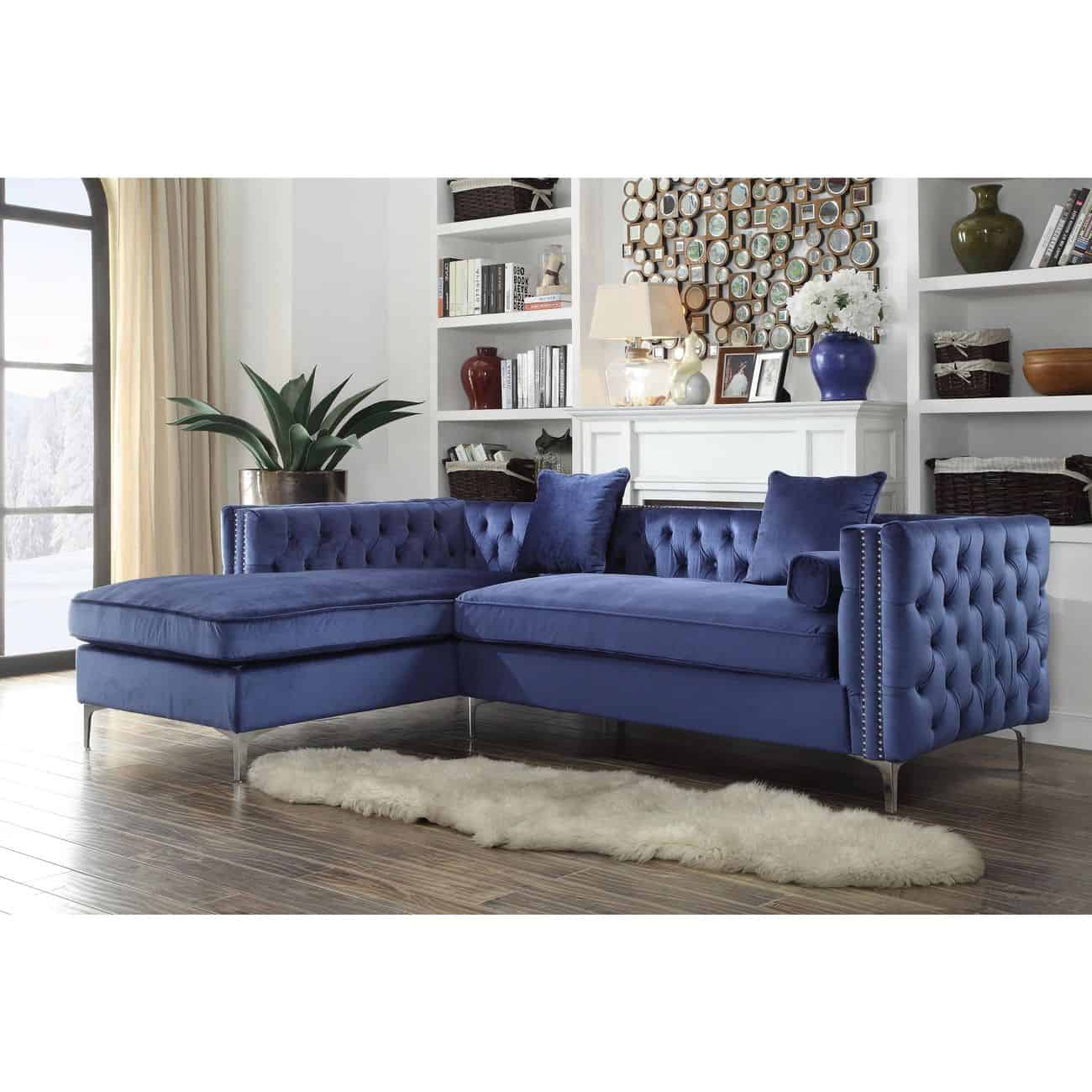 sofá azul marinho