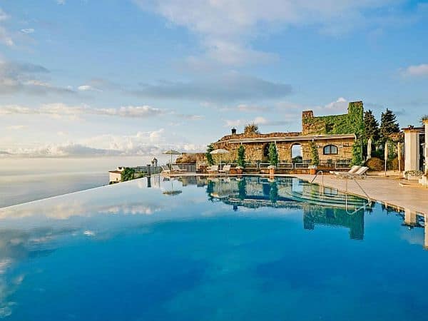 piscinas mediterrâneas